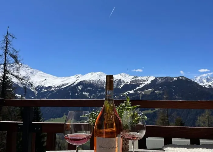 Apartment 3br Pool Sauna Gym & Views *