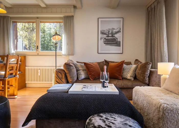 3br Pool Sauna Gym & Views Lejlighed *