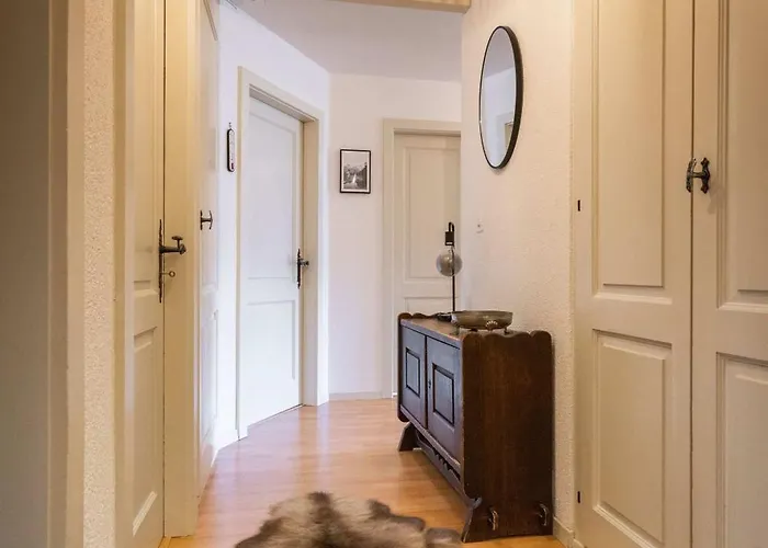 Lejlighed 3br Pool Sauna Gym & Views